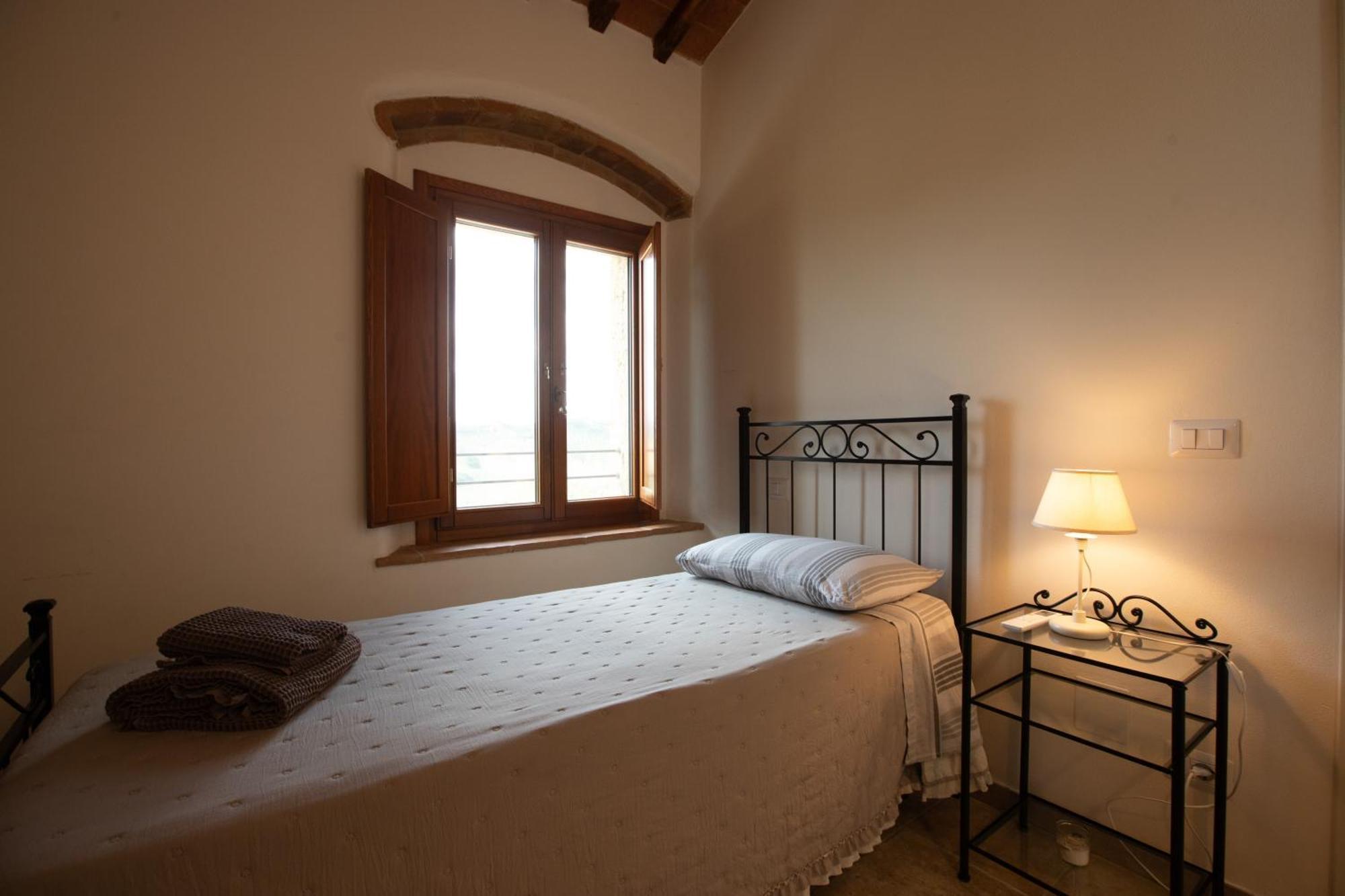 Vittoria Chianti Vacations Apartment Poggibonsi Exterior photo